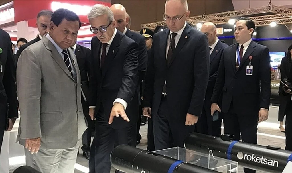 Türk savunma sanayisinin Asya'daki etkinliği artıyor