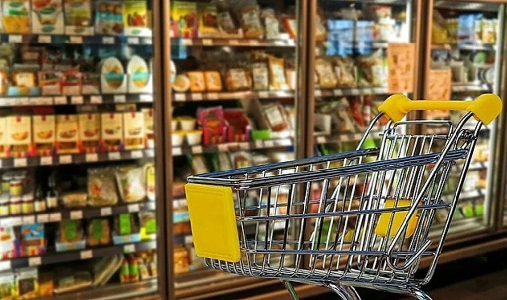 Türkiye'de ekmek hariç temel gıdaya zam gelebilir