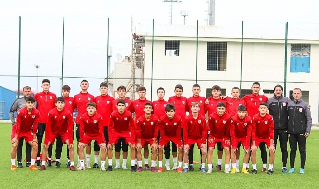 Samsunspor U17'ler  Erzurum'a Hazırlanıyor 
