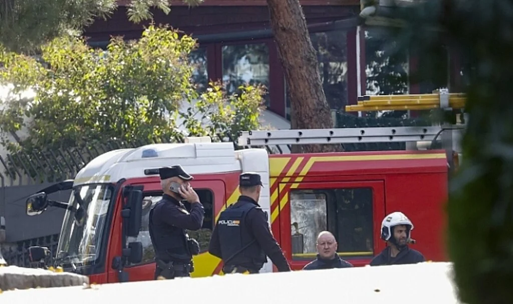 Ukrayna’nın Madrid Büyükelçiliği’ne bombalı zarf gönderildi: 1 yaralı