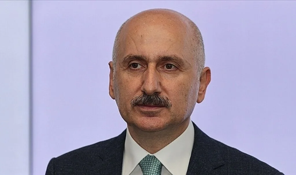 Ulaştırma ve Altyapı Bakanı Karaismailoğlu: Yoğun yağışlar gelmeden karayollarında lojistik hazırlıklarımızı tamamladık