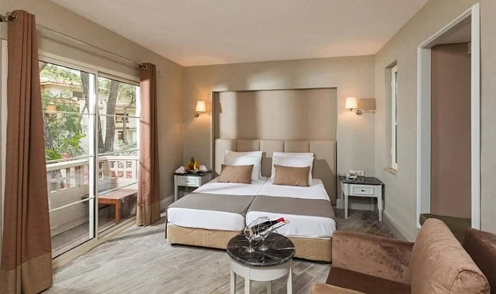 Ulusoy Kemer Holiday Club Nasıl Bir Oteldir?