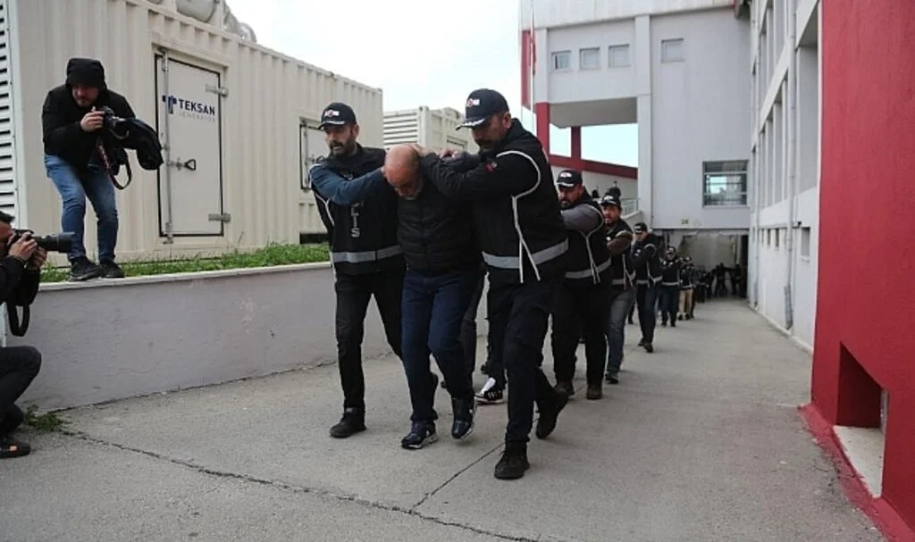 5 Kişi Öldüren Organize Suç Örgütüne 26 Tutuklama