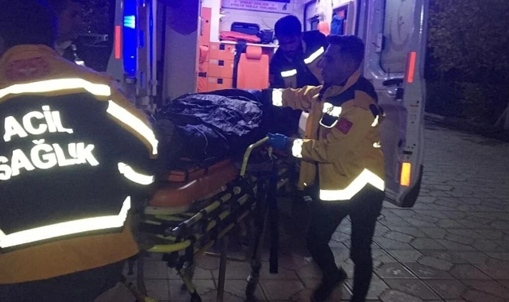 Adıyaman’da bıçaklı kavga: 3 yaralı
