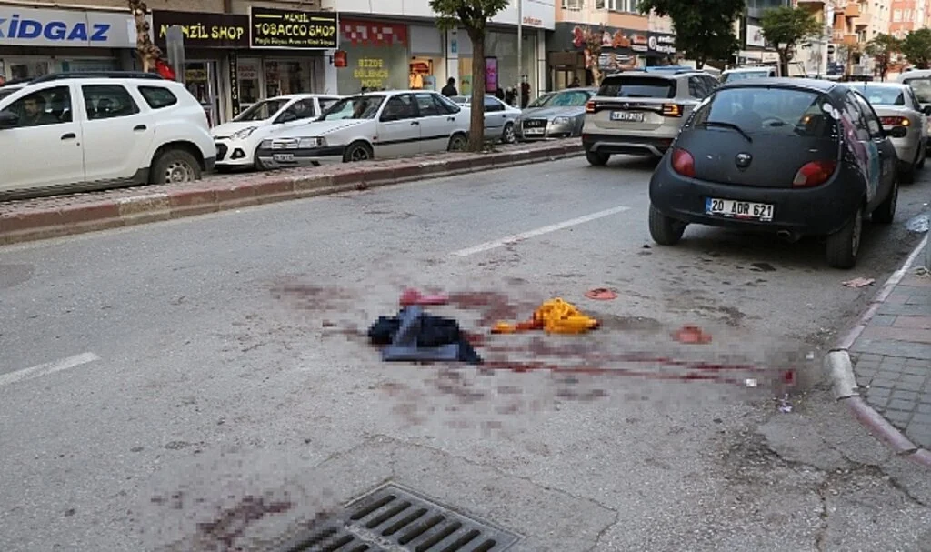 Afyonkarahisar’da bıçaklanan kişi hayatını kaybetti