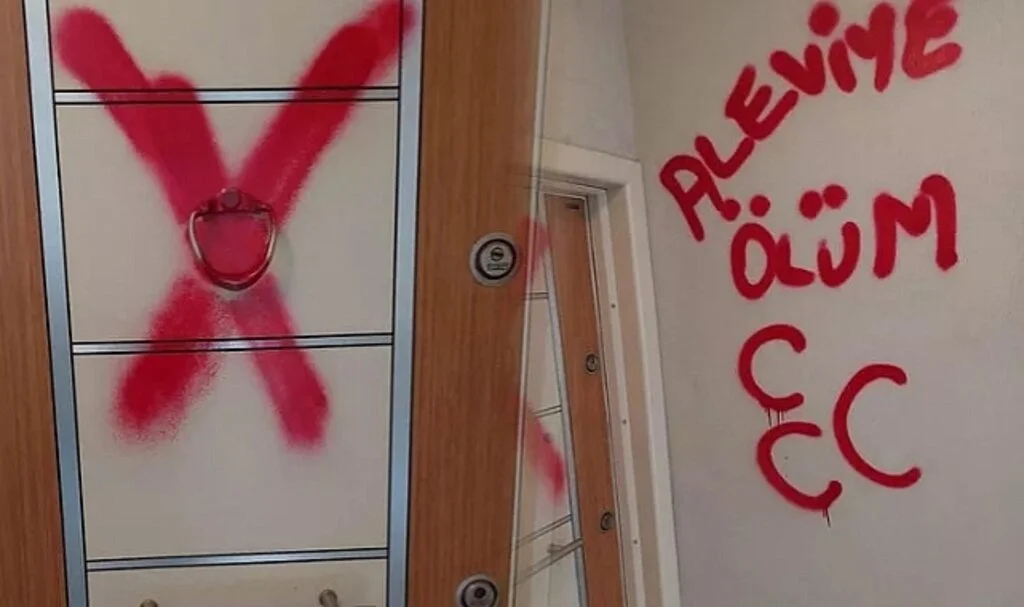 Akılalmaz oyun, her şeyi kocasının eve dönmesi için yapmış