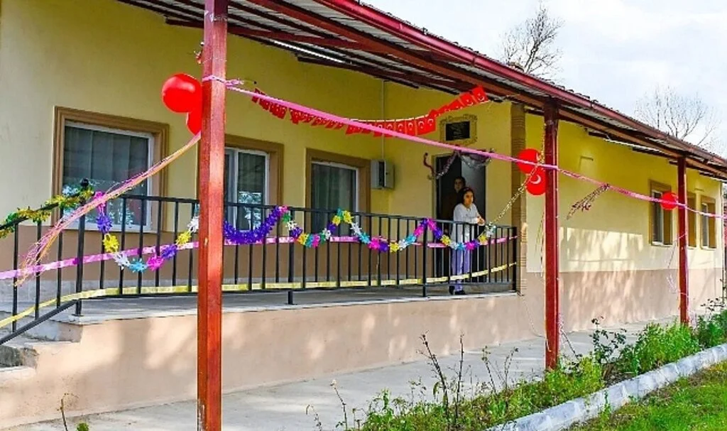Atık köy okulu yaşam merkezine dönüştü 