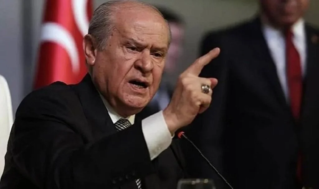 Bahçeli Saraçhane mitingini hedef aldı