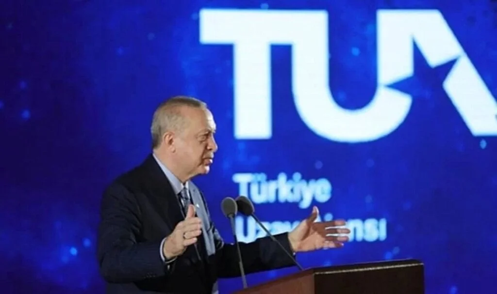 Bakan Varank, Gürer'e Yanıt Verdi: Ay'a Gidiş Başka Bahara