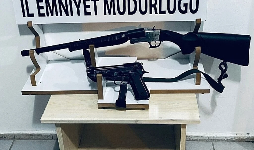 Balıkesir'de aranan 26 şahıstan 15'i tutuklandı