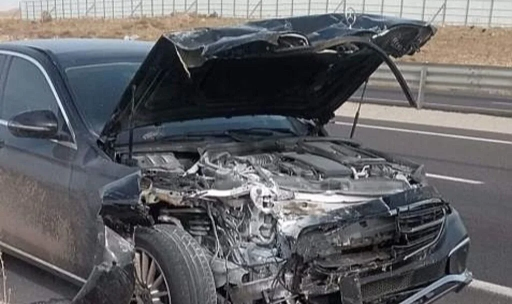 Belediye Başkanının Aracı Kazaya Karıştı: 1 Ölü, 3 Yaralı