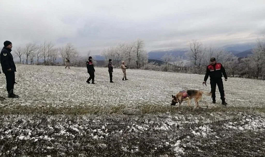 Biranda Ortadan Kaybolan Annesinin Kaçırıldığını İleri Sürdü