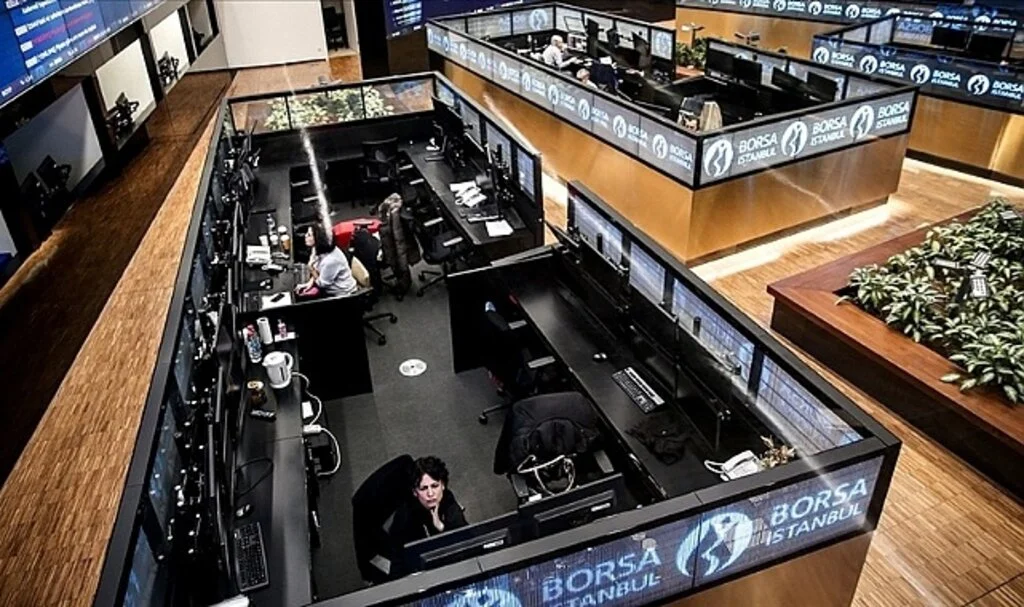 Borsa Günün İlk Yarısında Rekor Seviyeyi Gördü