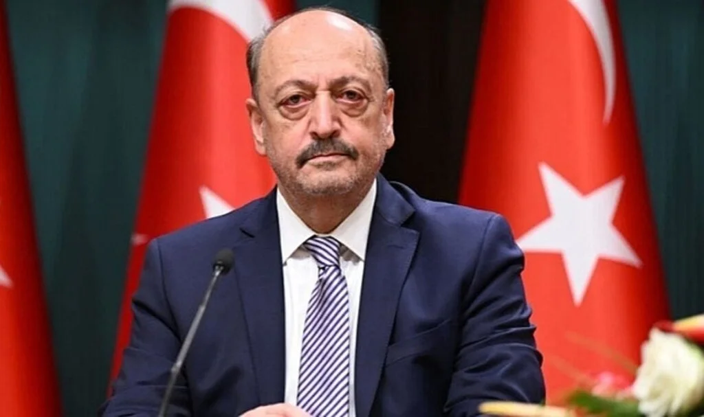 Çalışma Bakanı Bilgin, Memur-Sen Heyeti ile Bir Araya Geldi