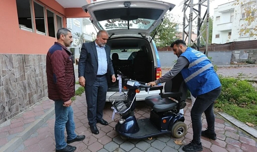 Canik Belediye Başkanı Sandıkçı: Özel vatandaşlarımızın her gün yanındayız
