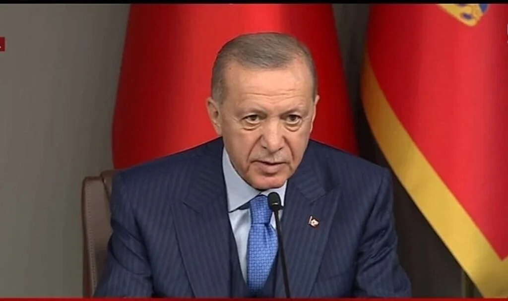 Cumhurbaşkanı Erdoğan'dan Açıklamalar
