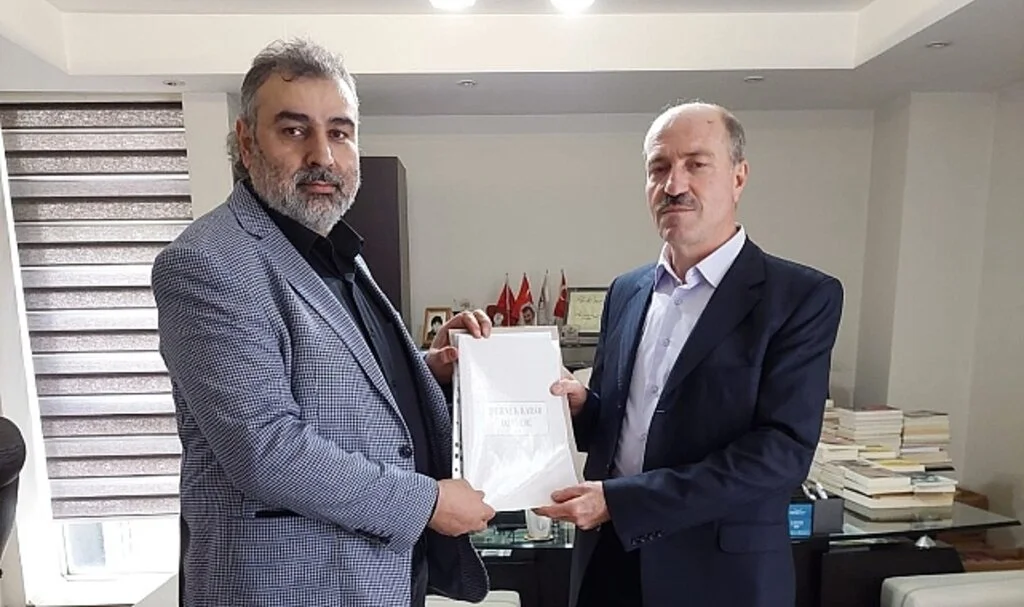 Diş Teknisyenlerinde bayrak değişimi  