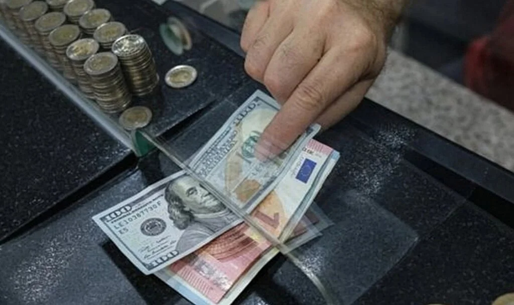 Dolar ve Euro'da Son Durum