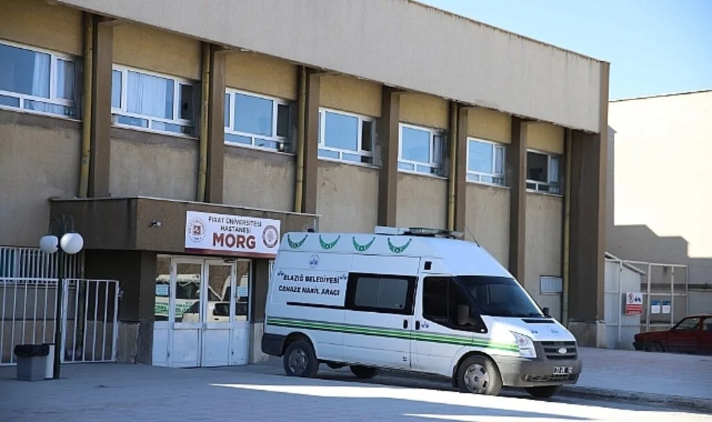 Elazığ’da bir kişi evinde ölü bulundu