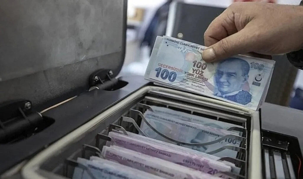 En düşük emekli aylığı o rakamı geçecek!