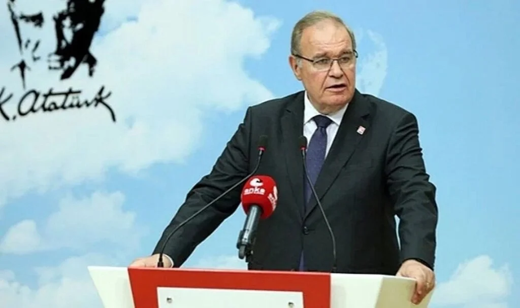 Faik Öztrak:" Her Ay 2 Milyar Dolar, Her Gün 73 Milyon 230 Bin Dolar, Her Saat 3 Milyon 51 Bin Dolar, Milletin Cebinden Alındı, Faiz Lobilerinin Kursağına Kondu" Dedi