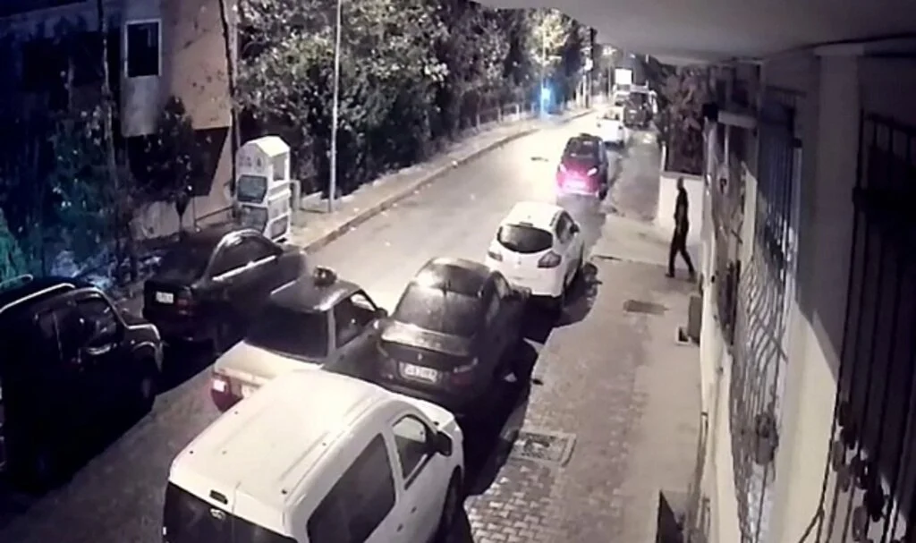 Gösterge paneli çalınan aracını tamirden çıkardı, bu seferde alkollü bir şahıs çarptı