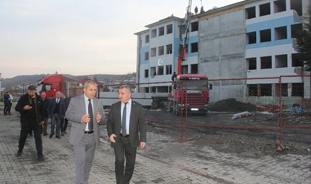 Havza'da Okullar  Güçlendiriliyor 