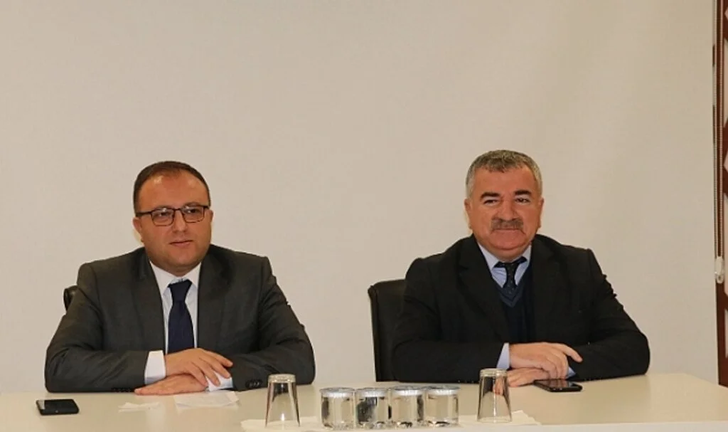 Havza Kaymakamı Nayman ve Belediye Başkanı Özdemir Muhtarlarla Buluştu