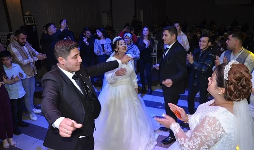 İkiz Kardeşler  Dünyaevine Girdi 