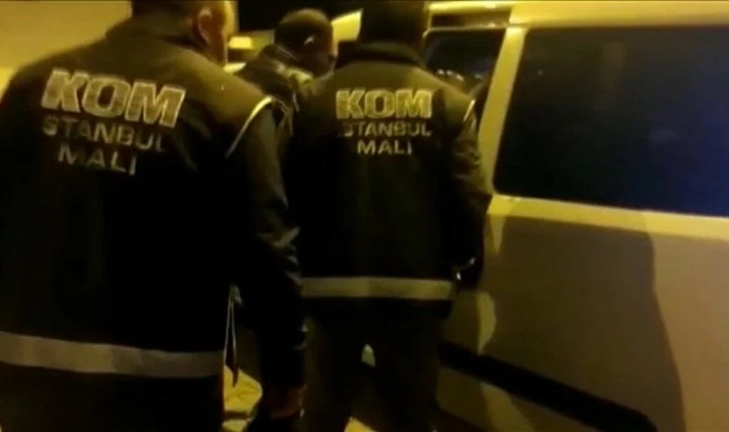 İstanbul Merkezli 15 İlde Gümrük Operasyonunda 39 Zanlı Yakalandı