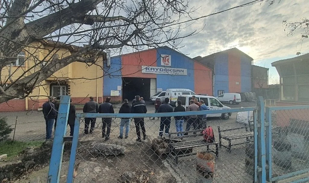 Kayseri'de başını pres makinesine sıkıştıran işçi hayatını kaybetti