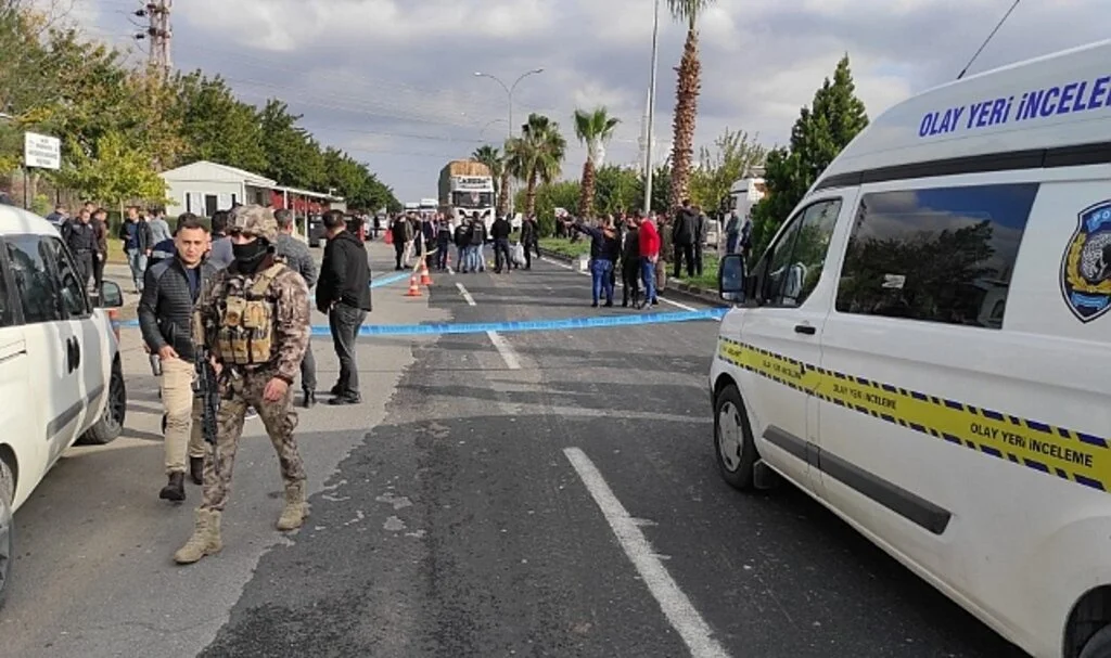Kovalamaca polis noktasında kavgaya dönüştü