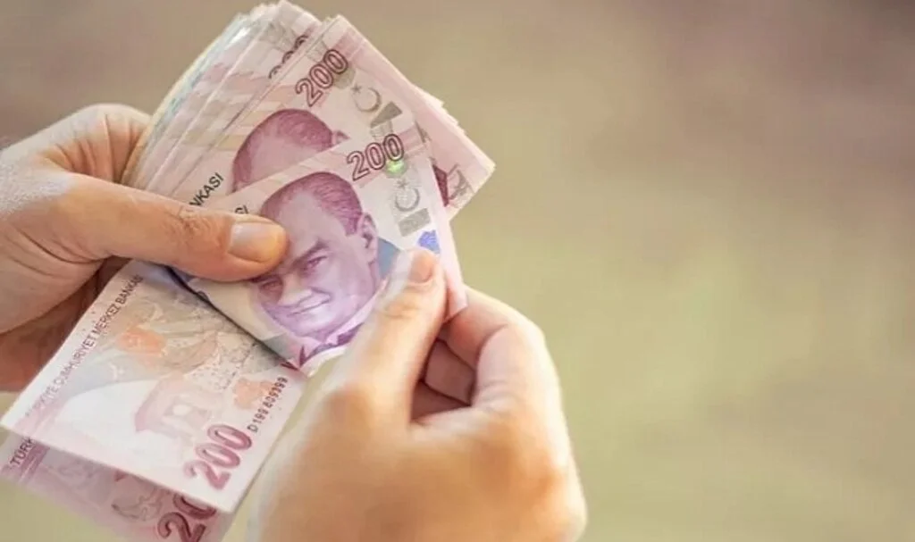 Memur ve emeklinin maaş zammı belli oluyor! Hesaplamalar yapıldı! 10 bin lirayı geçiyor...
