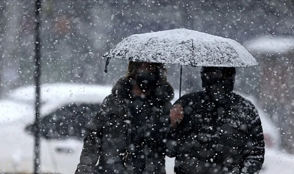 Meteorolojiden Doğu Karadeniz'in İç Kesimlerinde Kuvvetli Kar Uyarısı