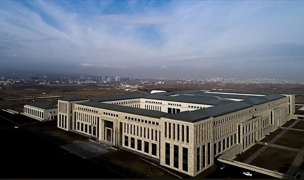 MİT Etkin "İstihbarat Diplomasisi" ile Küresel Krizlerde Çözüme Kapı Araladı