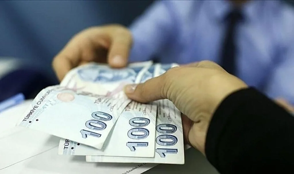 Öğrencilerin Üç Aylık Burs-Kredi Ödemeleri Başladı