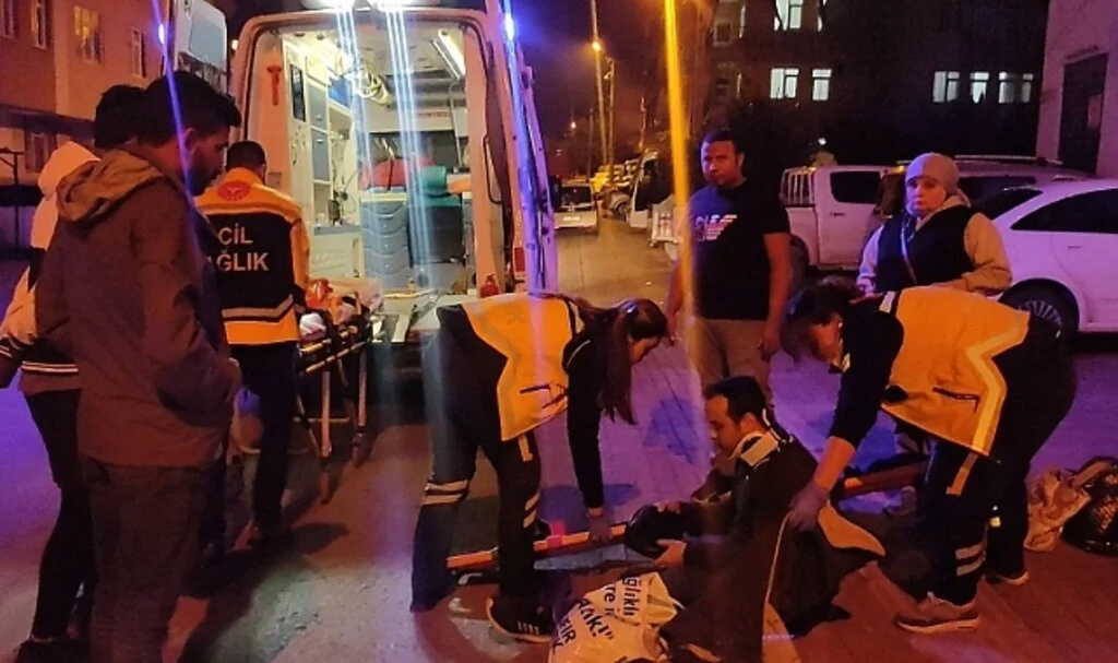 Otomobil ile motosiklet çarpıştı: 1 yaralı