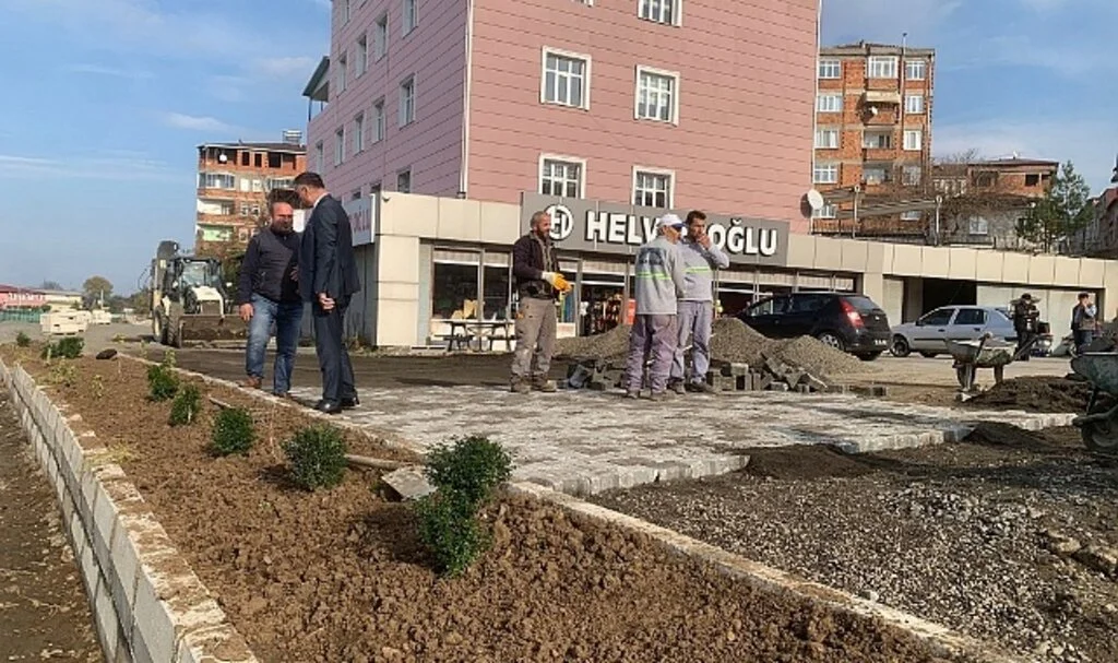 Salıpazarı'na  yürüyüş yolu  yapılıyor