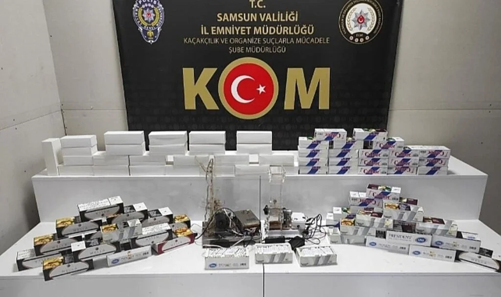 Samsun'da 18 Bin Dal Bandrolsüz Makaron Ele Geçirildi