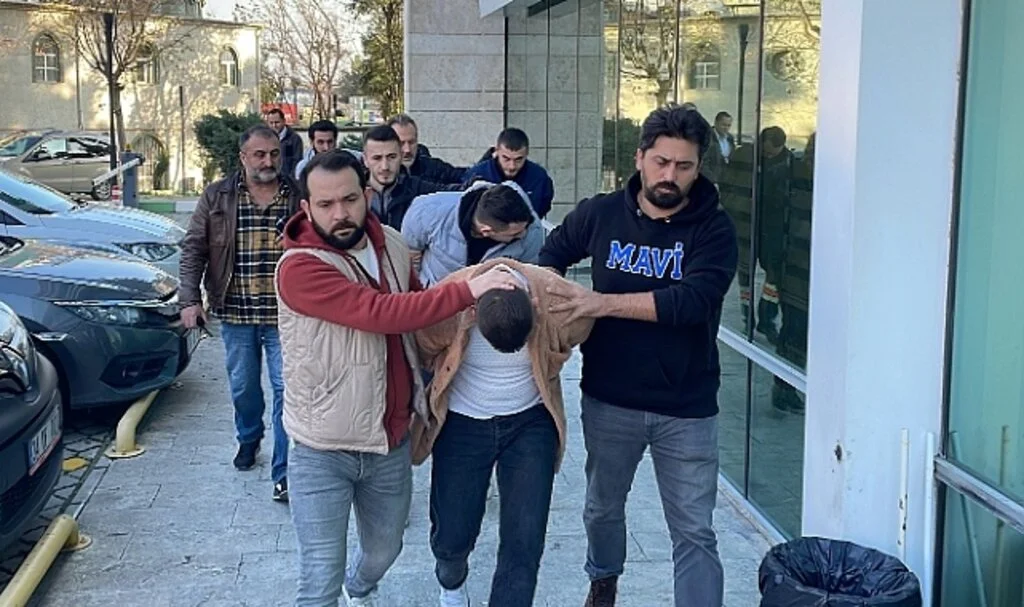Samsun'da 2 Kişinin Silahla Yaralanmasıyla İlgili 10 Zanlıya Gözaltı
