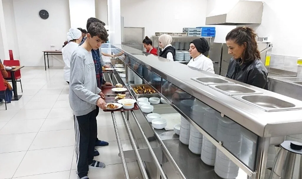 Samsun’da 32 Binden Fazla Öğrenciye Ücretsiz Yemek