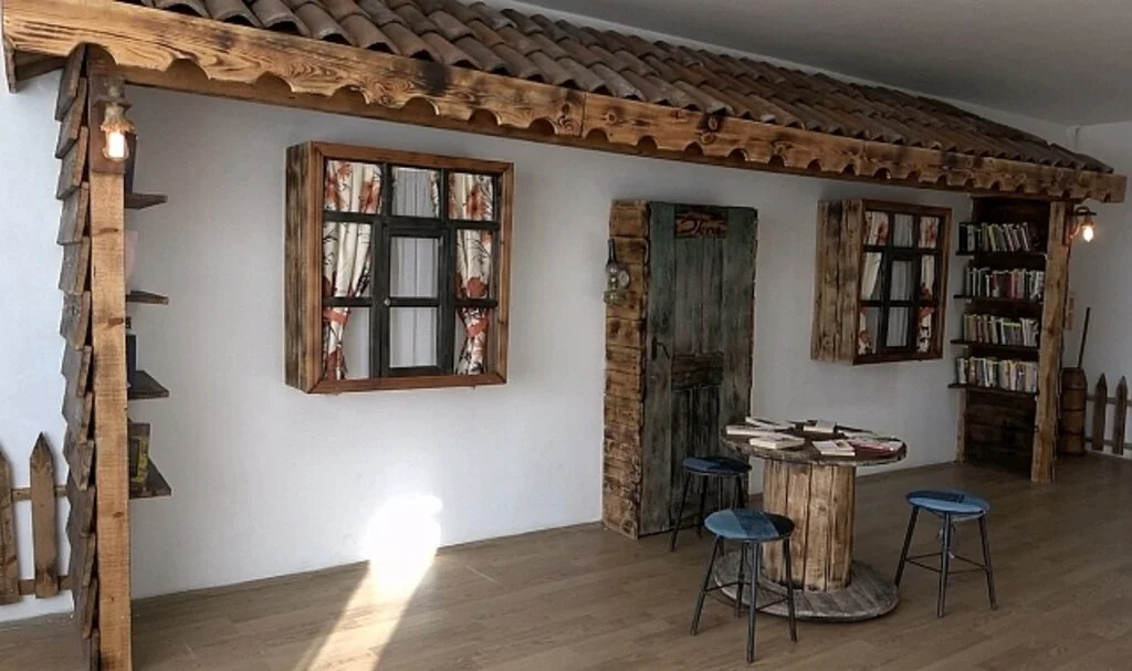 Samsun'da Geçmişin İzlerini Taşıyan Geri Dönüşüm Kütüphanesi