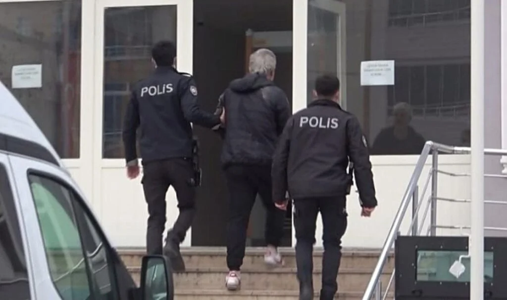 Samsun'da Uyuşturucu Suçundan Yargılanan Şahıslara Ceza Yağdı