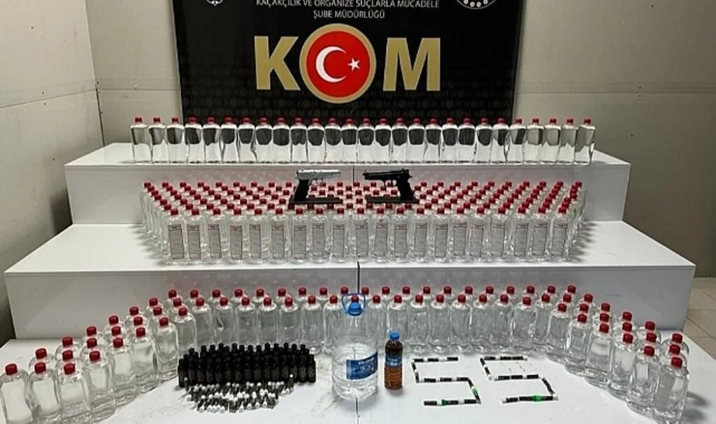 Samsun'da Yılbaşı Öncesi Sahte İçki Operasyonu: 5 Gözaltı