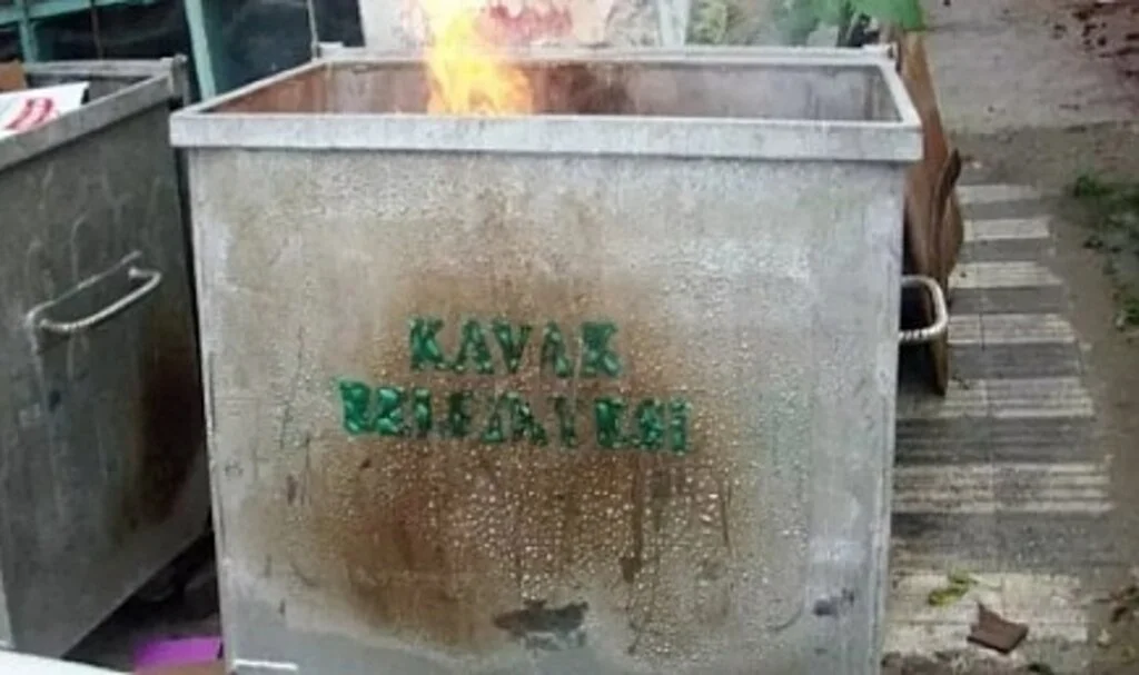 Samsun Kavak Belediyesi'nden uyarı: 'Çöpe yanıcı madde atmayın' 
