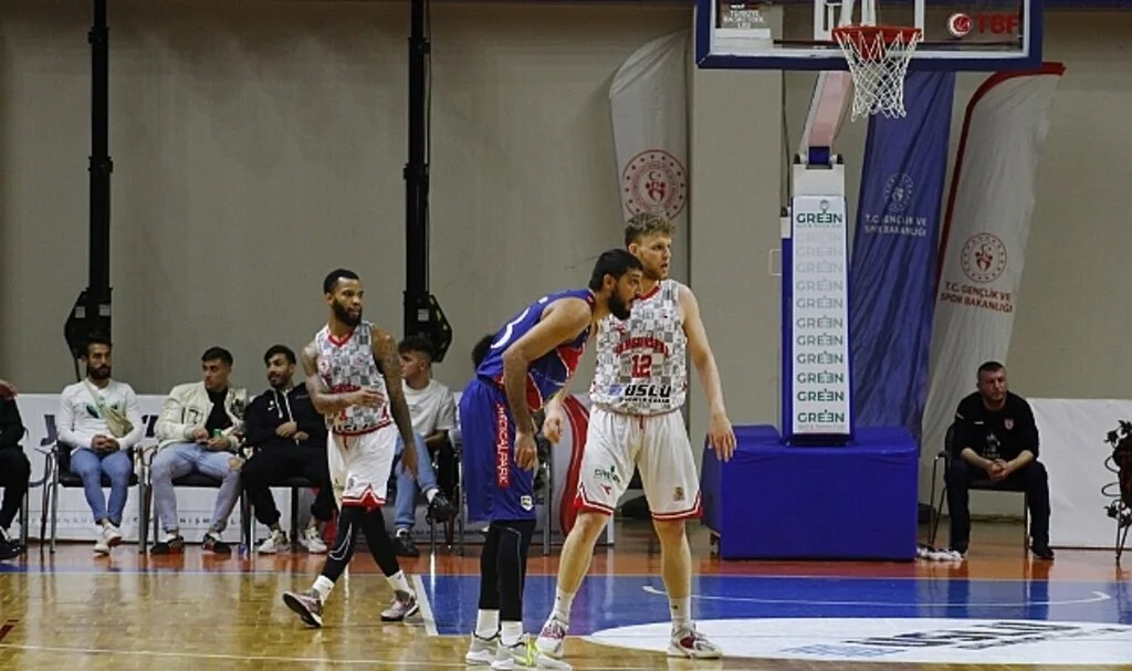 SAMSUNSPOR Basketbol Zorlanmadı