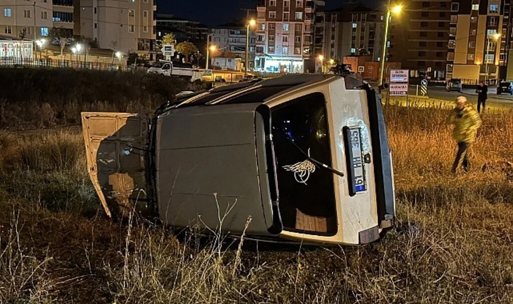 Samsun Atakum'da Şarampole Uçtu
