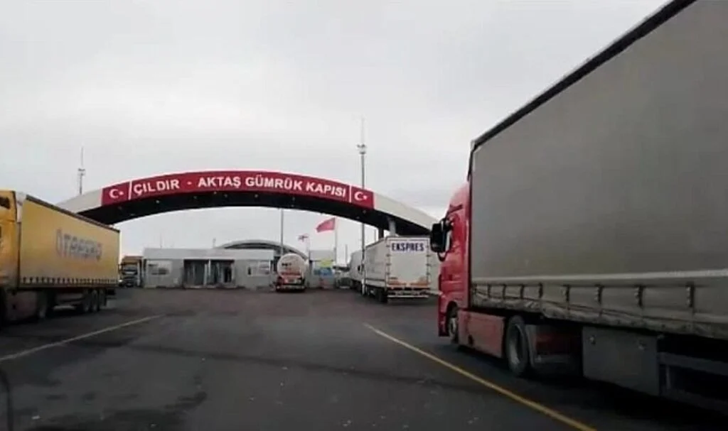 Savaş Nedeniyle Türkiye'ye Yöneldiler