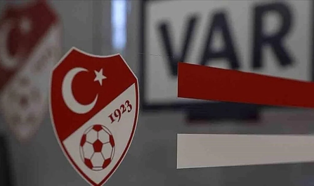 TFF'nin Yabancı VAR Hakemi İçin Yaptığı Görüşmeler Olumlu Sonuçlanmadı