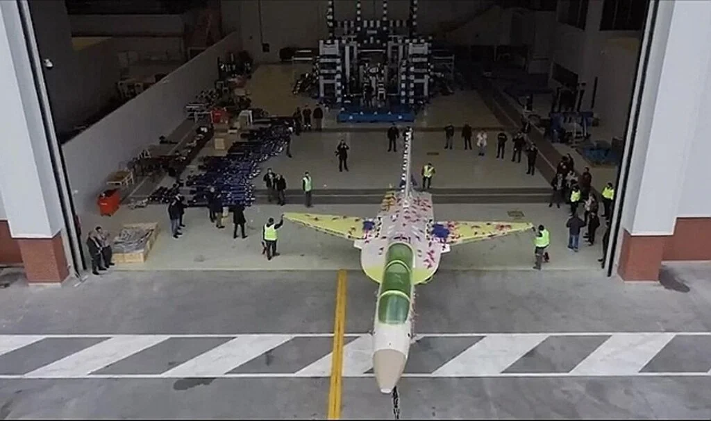 Türkiye'nin Jet Eğitim Uçağı Hürjet, İlk Uçuşa İlerliyor